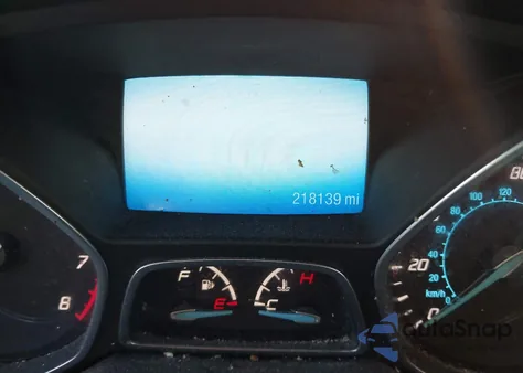 2015 Ford Escape Titanium z USA, uszkodzony, nr VIN 1FMCU0J90FUA69024